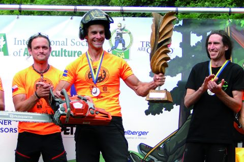 Championnat européen de grimpe d’arbres 2022 – Hedger & Pihl remportent un nouveau titre